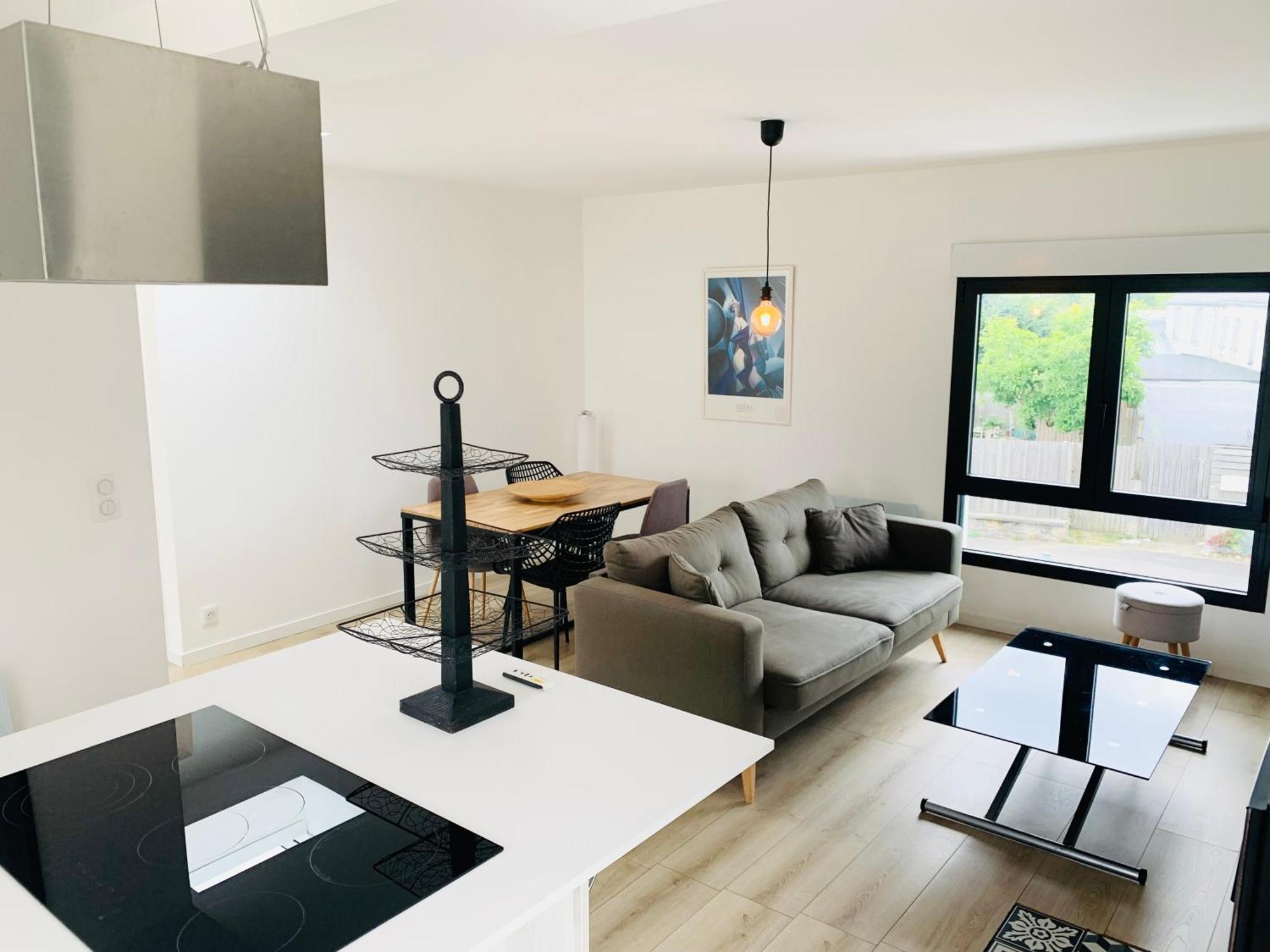 Appartements Proches De La Mer 勒勒莱克凯尔于永 外观 照片